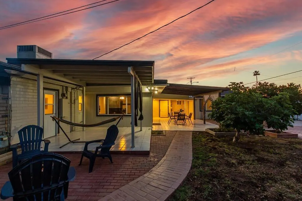 New Stylish Midtown With One Bedroom Phoenix 0*,  United States