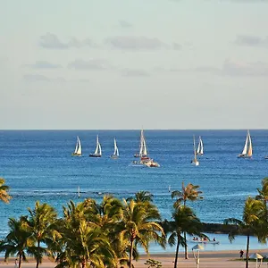 Regency On Beachwalk #46 Holiday home Honolulu